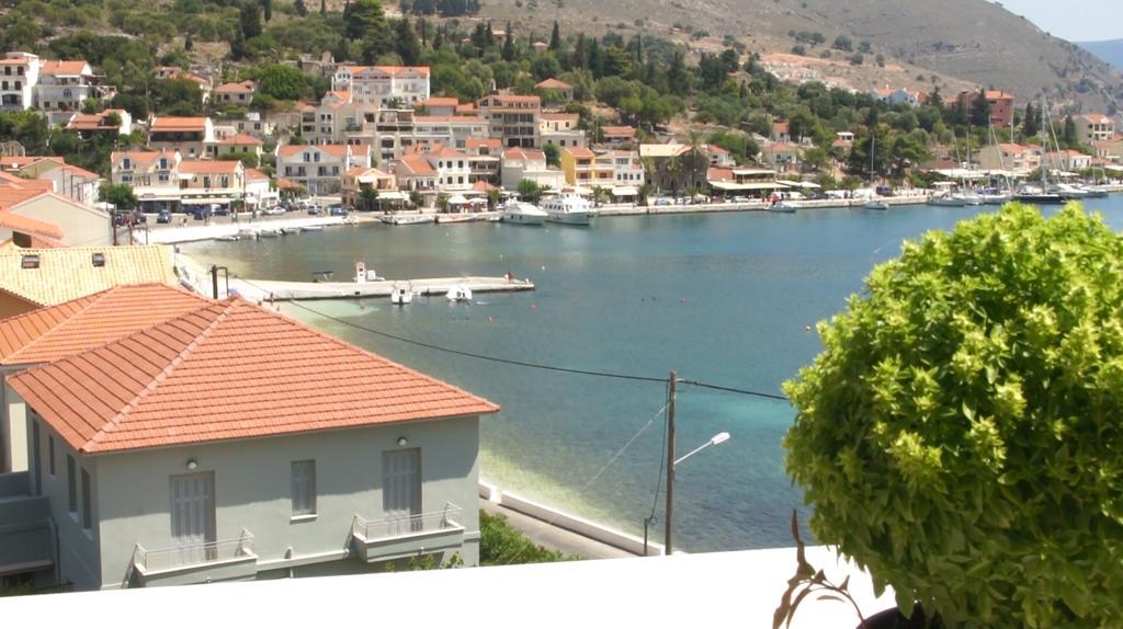 Santafemia Apartman Ajía Effimía Szoba fotó