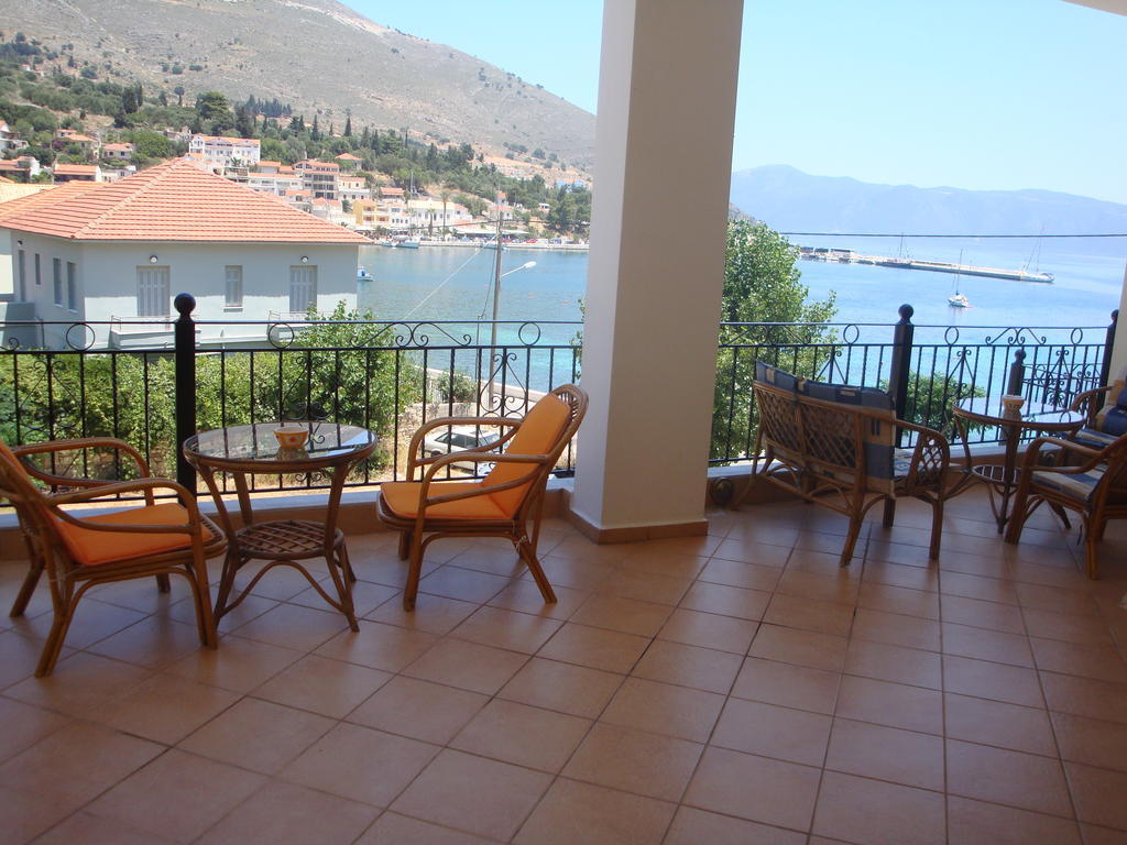 Santafemia Apartman Ajía Effimía Kültér fotó