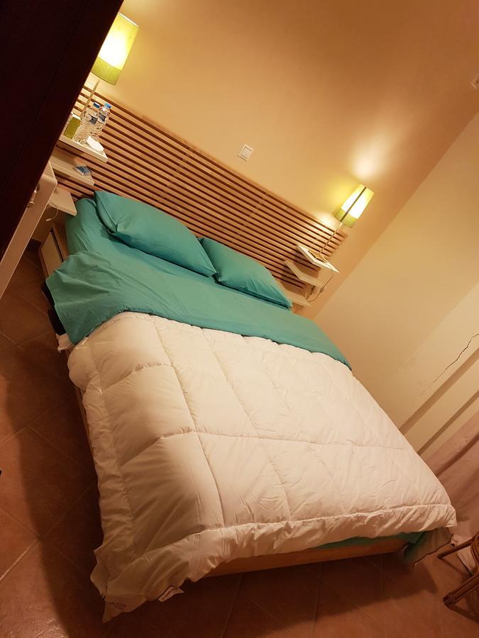 Santafemia Apartman Ajía Effimía Kültér fotó